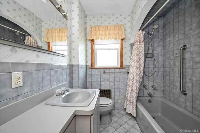 163-14 25th Drive, Flushing, NY 11358