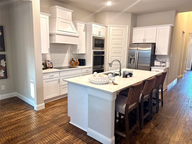 11801 Serval Street, Godley, TX 76044