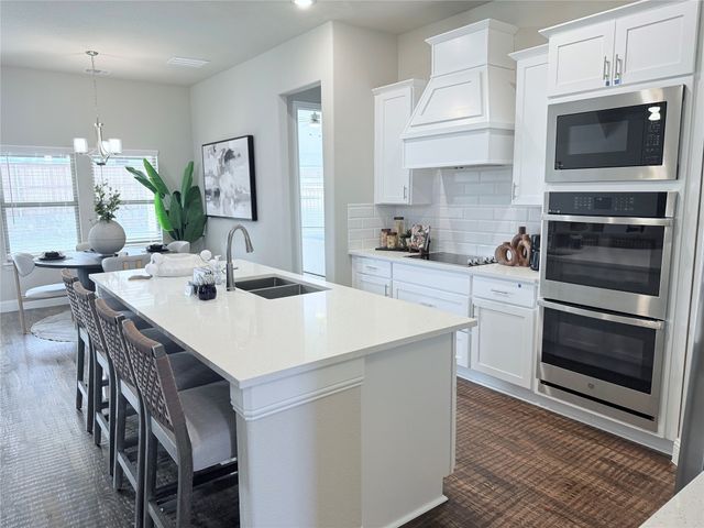 11801 Serval Street, Godley, TX 76044