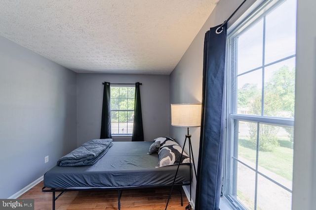 7711 HARMANS RD, Hanover, MD 21076