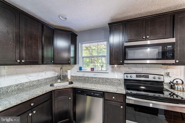 7711 HARMANS RD, Hanover, MD 21076
