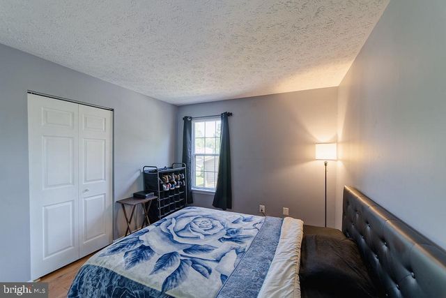 7711 HARMANS RD, Hanover, MD 21076