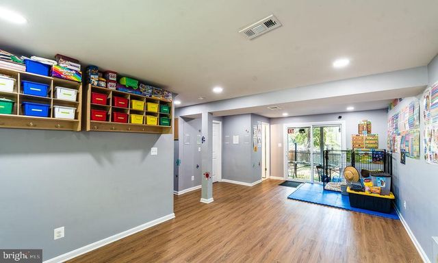 7711 HARMANS RD, Hanover, MD 21076