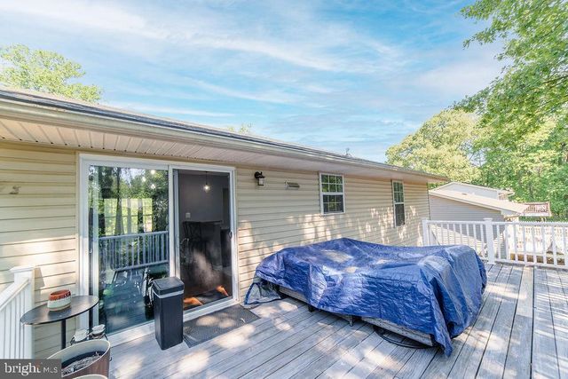 7711 HARMANS RD, Hanover, MD 21076