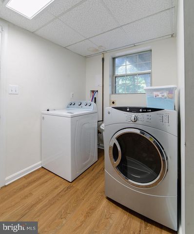 7711 HARMANS RD, Hanover, MD 21076
