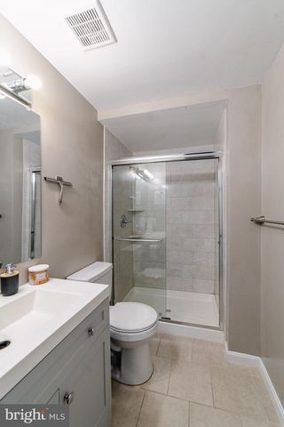 7711 HARMANS RD, Hanover, MD 21076