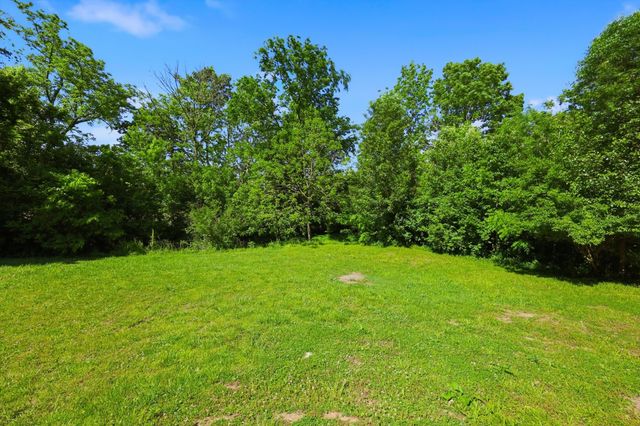 513 E Main Street, Burgin, KY 40330