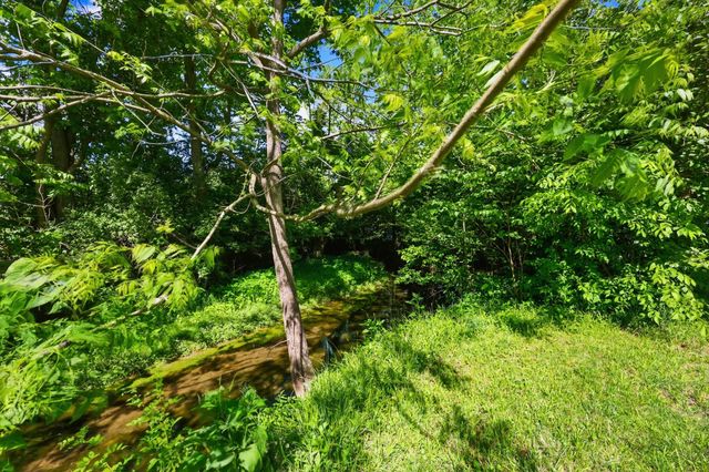 513 E Main Street, Burgin, KY 40330