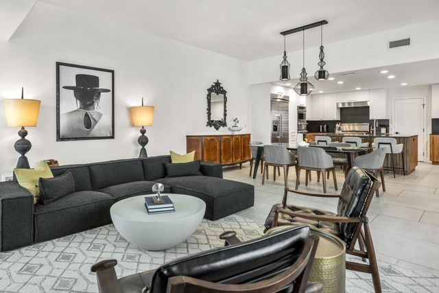 6250 N Paseo De La Palma, Palm Springs, CA 92264