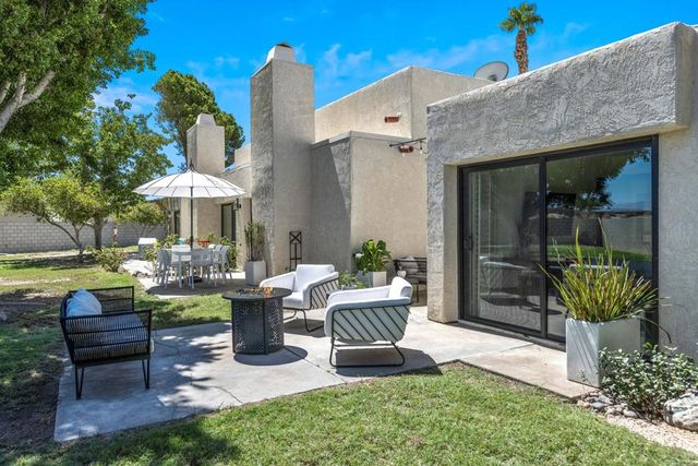 6250 N Paseo De La Palma, Palm Springs, CA 92264