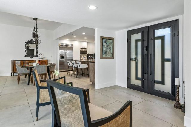 6250 N Paseo De La Palma, Palm Springs, CA 92264