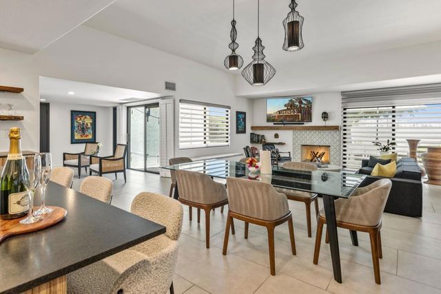 6250 N Paseo De La Palma, Palm Springs, CA 92264