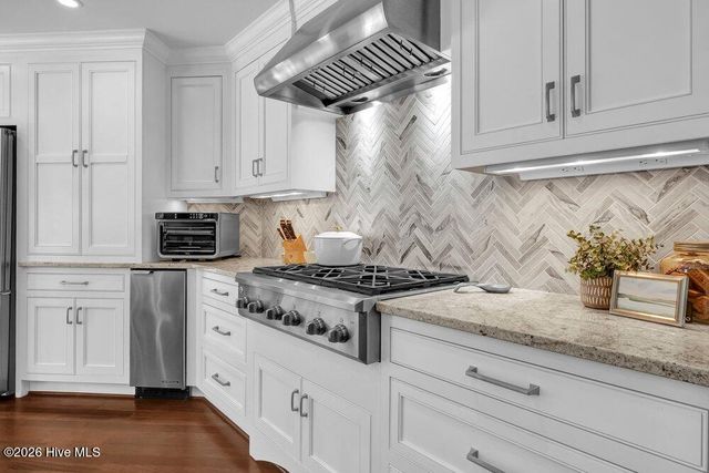 6568 Towles Road, Wilmington, NC 28409