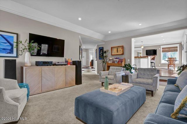 6568 Towles Road, Wilmington, NC 28409