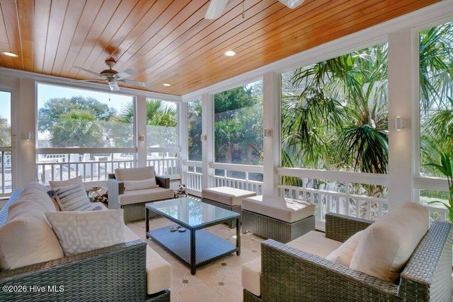 6568 Towles Road, Wilmington, NC 28409