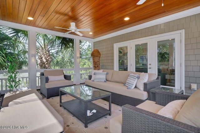 6568 Towles Road, Wilmington, NC 28409