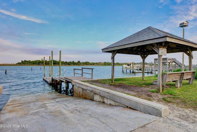 6568 Towles Road, Wilmington, NC 28409