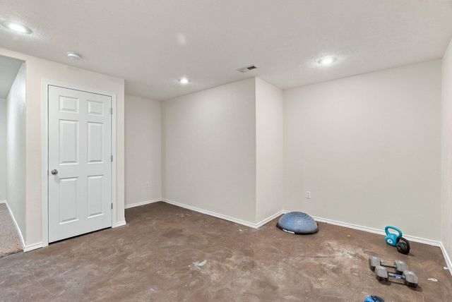 705 E Upper Terrace Ln, Colbert, WA 99005