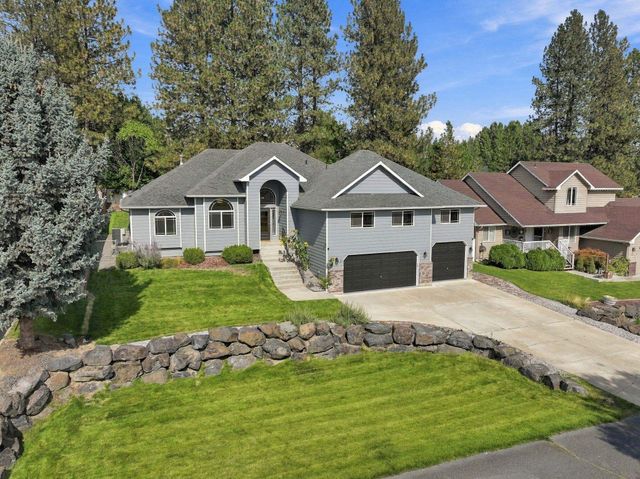 705 E Upper Terrace Ln, Colbert, WA 99005
