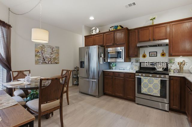 6 Wild Strawberry Ln, Bluffton, SC 29909