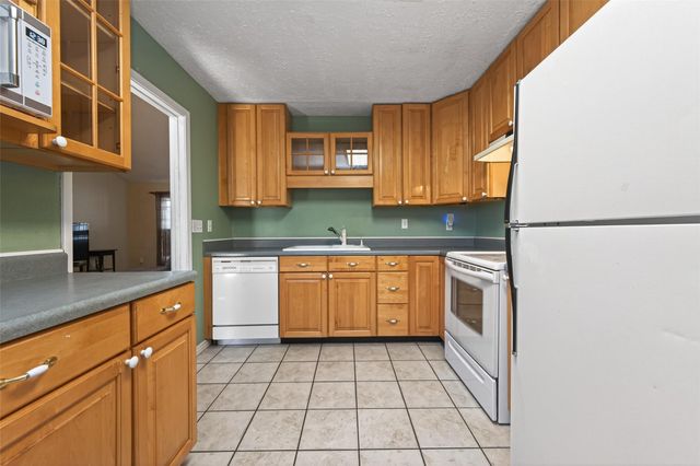 4726 Whispering Rock Lane, Spring, TX 77388