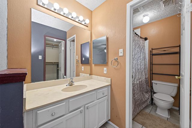 4726 Whispering Rock Lane, Spring, TX 77388