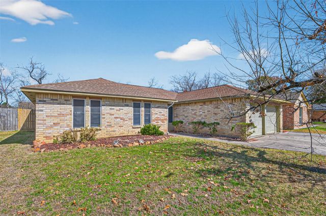 4726 Whispering Rock Lane, Spring, TX 77388