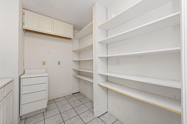 4726 Whispering Rock Lane, Spring, TX 77388