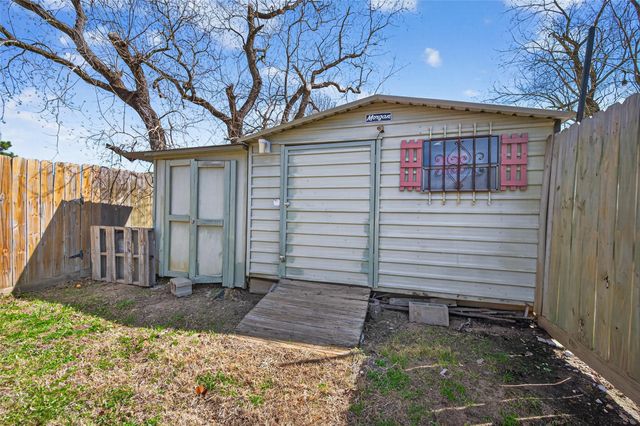 4726 Whispering Rock Lane, Spring, TX 77388