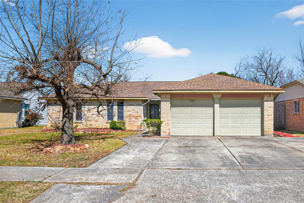 4726 Whispering Rock Lane, Spring, TX 77388