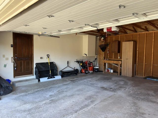 29618 Fernwood DRIVE, Waterford, WI 53185