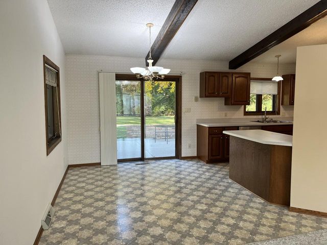 29618 Fernwood DRIVE, Waterford, WI 53185