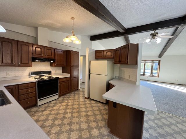 29618 Fernwood DRIVE, Waterford, WI 53185