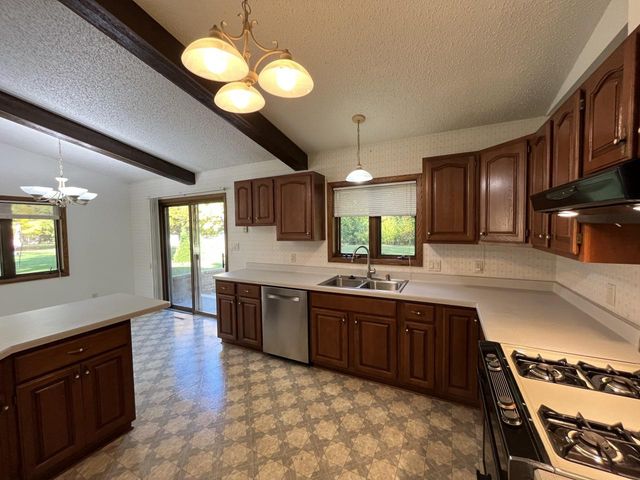 29618 Fernwood DRIVE, Waterford, WI 53185