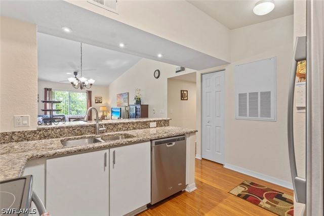 8288 Key Royal LN 1435, Naples, FL 34119