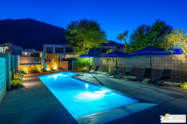 588 E San Lorenzo Road 202, Palm Springs, CA 92264
