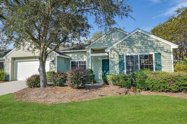 2 Huquenin Ct, Bluffton, SC 29909