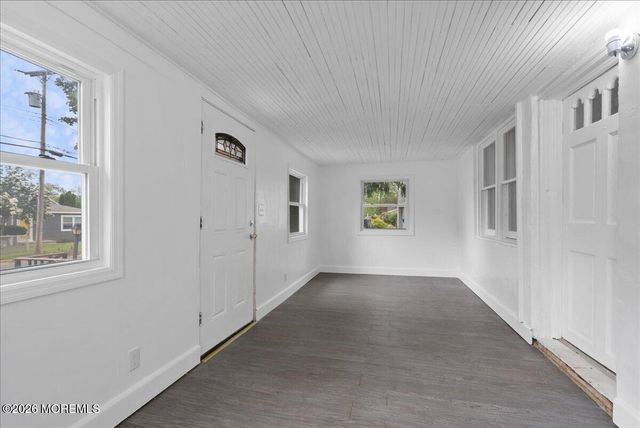 76 Peach Street, Tinton Falls, NJ 07724