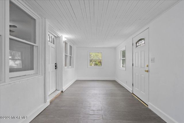 76 Peach Street, Tinton Falls, NJ 07724