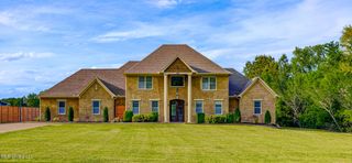 5352 Nail Road, Olive Branch, MS 38654