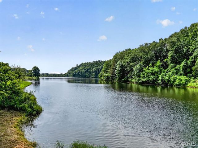 4396 Augusta Shores Drive, Augusta, MO 63332
