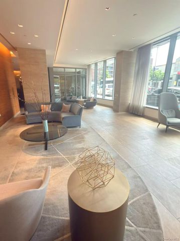 138-35 39th Avenue 12F, Flushing, NY 11354
