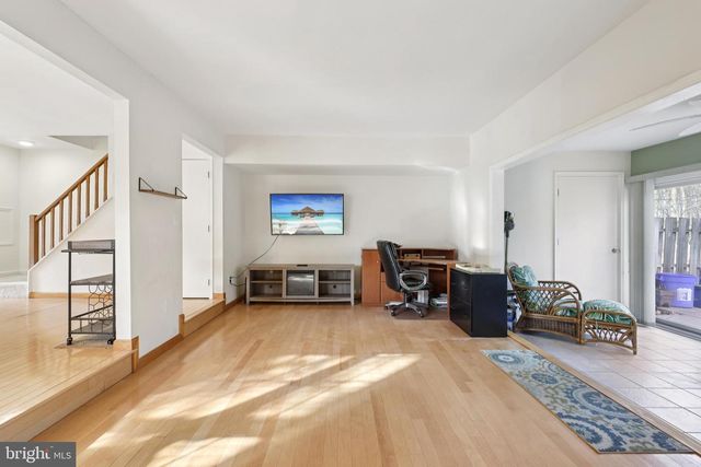 339 CONSTITUTION CIR, North Brunswick, NJ 08902