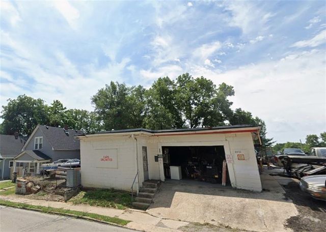 4401 E 27th Street, Kansas City, MO 64127