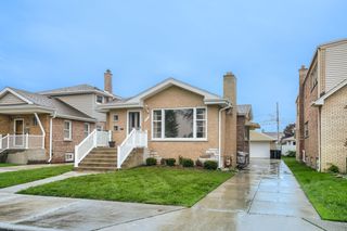 3755 W 112th Place, Chicago, IL 60655