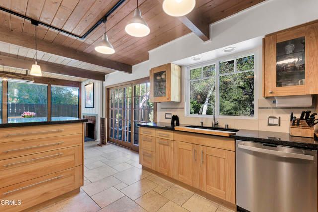 2443 Shields Street, La Crescenta, CA 91214