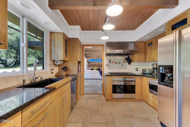 2443 Shields Street, La Crescenta, CA 91214