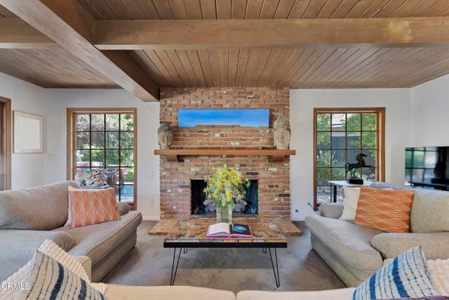 2443 Shields Street, La Crescenta, CA 91214