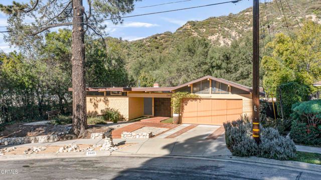 2443 Shields Street, La Crescenta, CA 91214