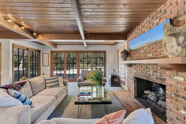 2443 Shields Street, La Crescenta, CA 91214